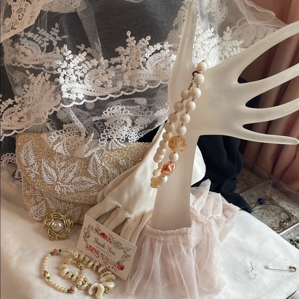 Chic Beaded Clutch in Cream - Picture 16 of 16